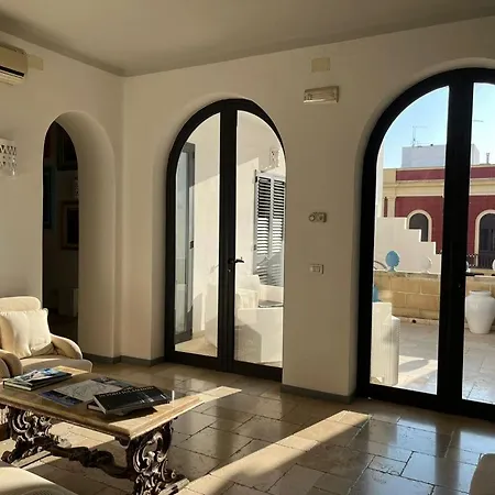 Palazzo Angelelli B&B 갈리폴리