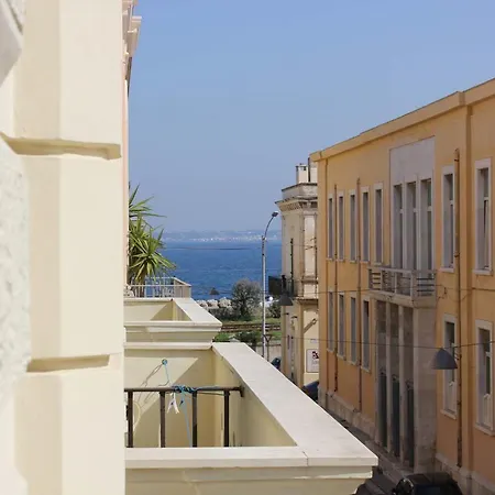 Palazzo Angelelli Alojamento de Acomodação e Pequeno-almoço 3*