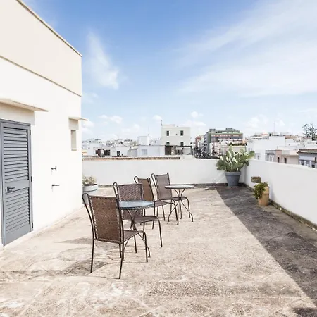 Alojamento de Acomodação e Pequeno-almoço Palazzo Angelelli Gallipoli