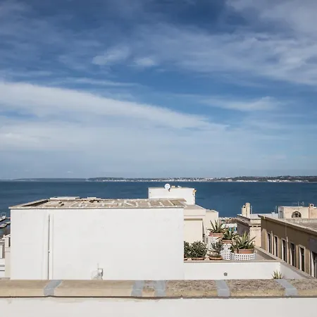 Palazzo Angelelli לינה וארוחת בוקר 3*