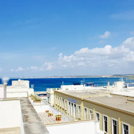 Alojamento de Acomodação e Pequeno-almoço Palazzo Angelelli Gallipoli