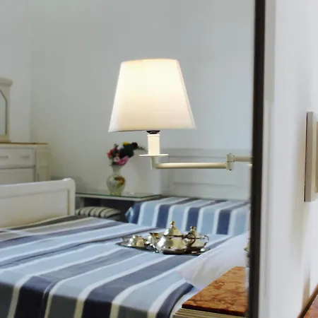 Palazzo Angelelli לינה וארוחת בוקר