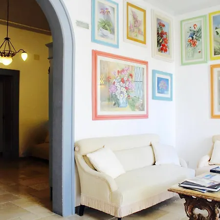 Palazzo Angelelli Alojamento de Acomodação e Pequeno-almoço Gallipoli