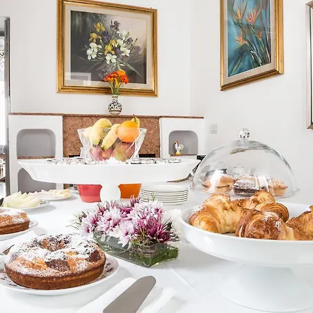 Alojamento de Acomodação e Pequeno-almoço Palazzo Angelelli