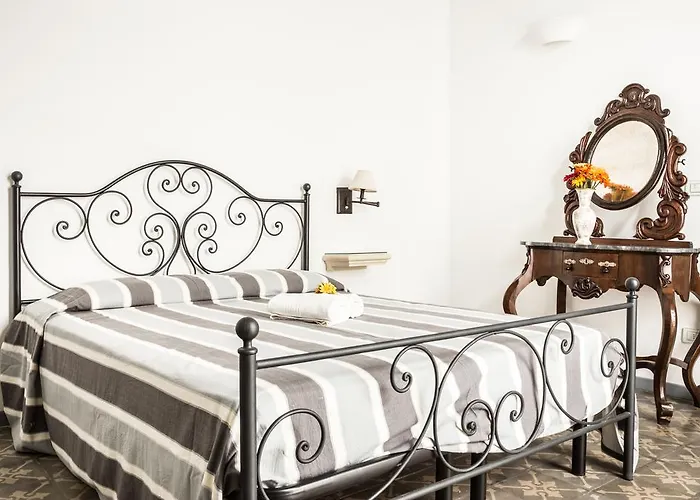 Palazzo Angelelli Oda ve Kahvaltı 3*